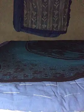 manuamador online show from 12-20-25, 04:26