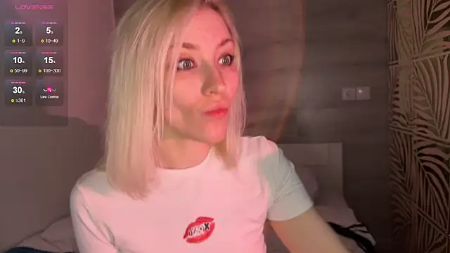 alexa novak online show from 11-17-25, 02:48