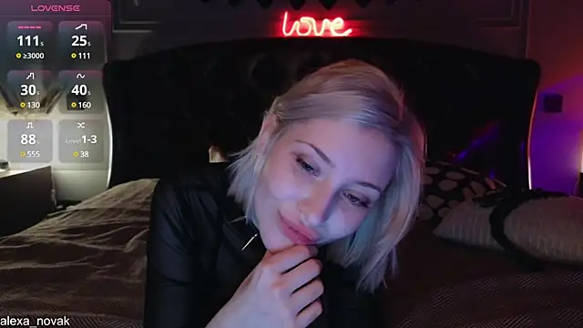 alexa novak online show from 02-27-25, 01:41