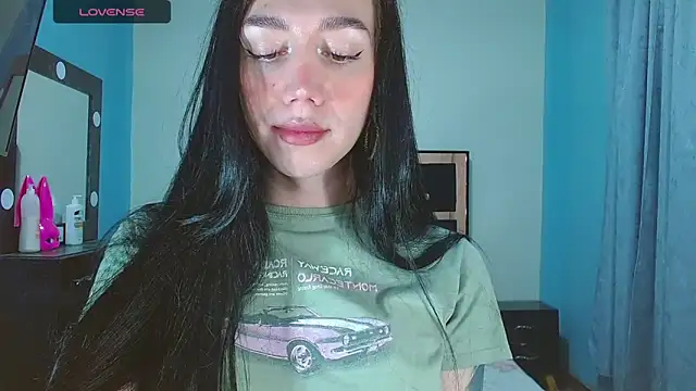 Snapshot of karla_zambrano chatting on 05-05-26, 04:54 karla zambrano online show from 05-05-26, 04:54