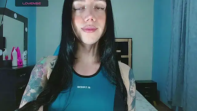 Snapshot of karla_zambrano chatting on 05-28-26, 02:30 karla zambrano online show from 05-28-26, 02:30