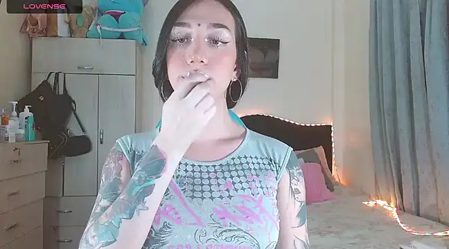 karla zambrano online show from 03-19-25, 04:02