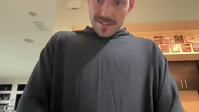 Snapshot of 69woodinson chatting on 02-11-26, 02:06 69woodinson online show from 02-11-26, 02:06