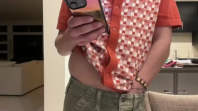 Snapshot of 69woodinson chatting on 02-07-26, 11:57 69woodinson online show from 02-07-26, 11:57