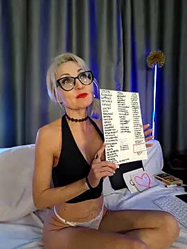 Snapshot of Milforja chatting on 02-13-26, 08:25 Milforja online show from 02-13-26, 08:25