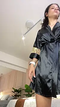 SHARONN     online show from 02-03-26, 07:13