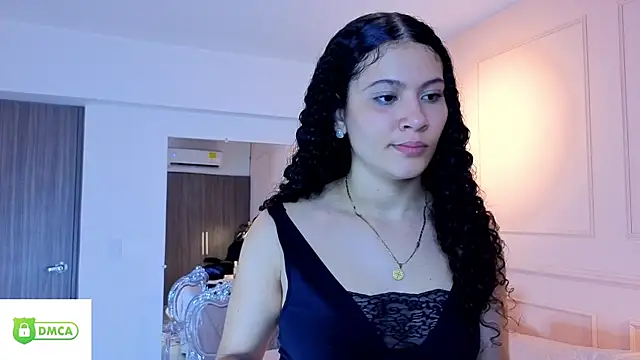 SHARONN     online show from 10-22-25, 04:12