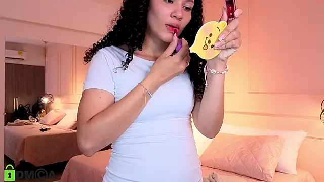 SHARONN     online show from 12-23-25, 04:01