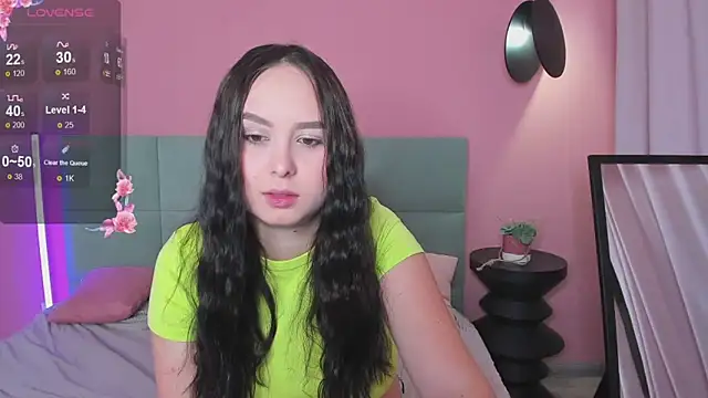 BeatriceReeves online show from 11-16-25, 01:10