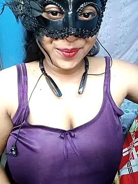 Snapshot of Sexy_Mona_Bhabhi chatting on 02-18-25, 06:15 Sexy Mona Bhabhi online show from 02-18-25, 06:15
