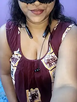 Sexy Mona Bhabhi online show from 12-21-25, 10:17