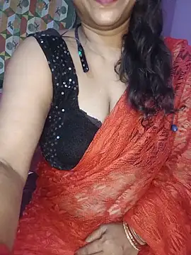 Snapshot of Sexy_Mona_Bhabhi chatting on 06-08-26, 09:15 Sexy Mona Bhabhi online show from 06-08-26, 09:15