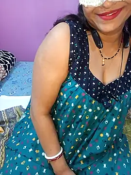 Snapshot of Sexy_Mona_Bhabhi chatting on 02-12-26, 06:40 Sexy Mona Bhabhi online show from 02-12-26, 06:40