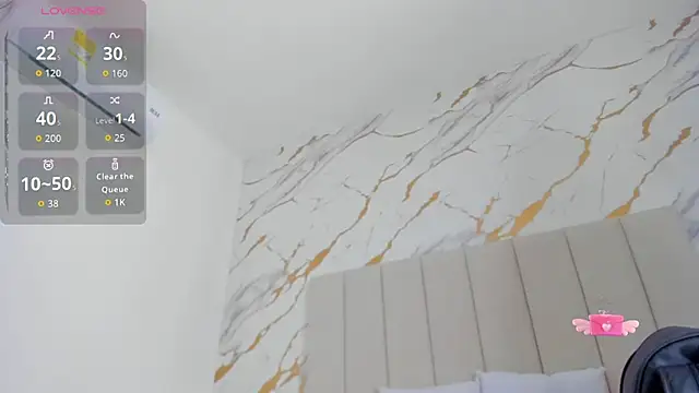 aggy castel online show from 04-14-26, 03:39