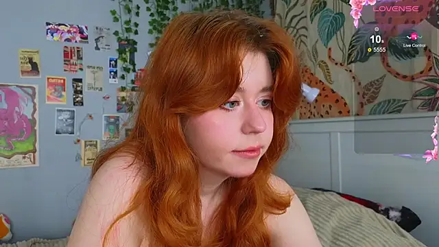 Snapshot of Penny_Staaar chatting on 06-03-26, 05:41 Penny Staaar online show from 06-03-26, 05:41
