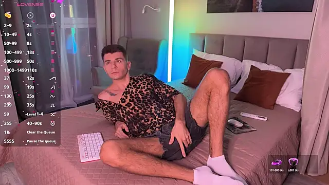 Walt Enjoy online show from 11-21-25, 05:34