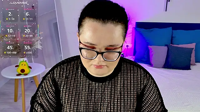 Snapshot of Jessica_Joy chatting on 02-25-25, 11:04 Jessica Joy online show from 02-25-25, 11:04