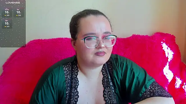 Snapshot of Jessica_Joy chatting on 09-23-25, 07:37 Jessica Joy online show from 09-23-25, 07:37