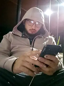 Nene1325 online show from 01-30-25, 05:19