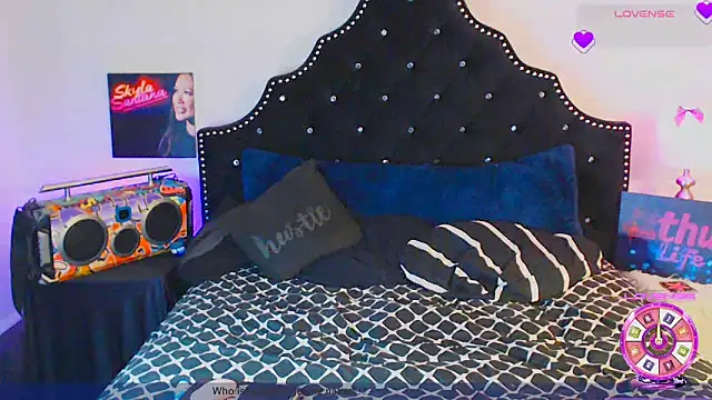 Snapshot of Skyla_Santana chatting on 09-10-25, 10:14 Skyla Santana online show from 09-10-25, 10:14