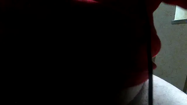 Snapshot of angel0_voglioso chatting on 03-17-25, 08:09 angel0 voglioso online show from 03-17-25, 08:09