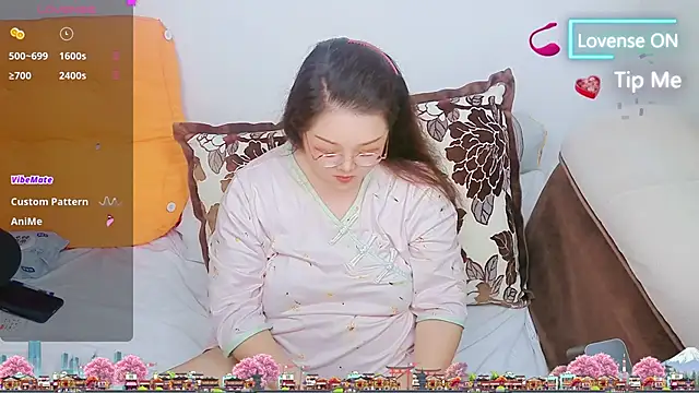 Weiwei5200 online show from 06-27-26, 12:55
