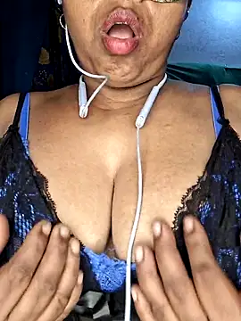 Real Desi Couple online show from 05-17-26, 05:35