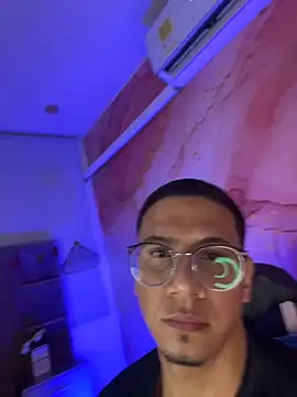 JoshMillerr  online show from 03-08-26, 01:11