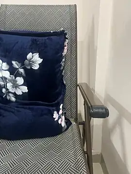 HoneyBearCpl online show from 01-13-26, 04:00