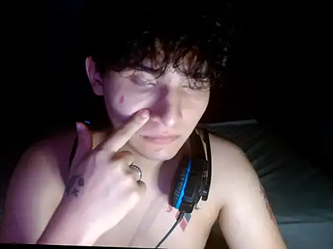 Charley quin online show from 03-21-26, 02:35