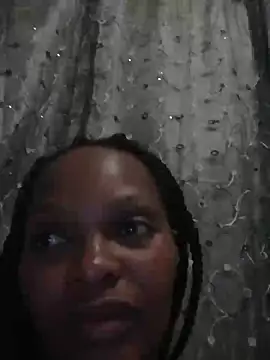 Snapshot of wet_Lips_x_x chatting on 12-18-24, 10:02 wet Lips x x online show from 12-18-24, 10:02