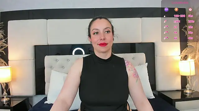 Snapshot of CarlaRossi_ chatting on 06-08-26, 01:28 CarlaRossi online show from 06-08-26, 01:28