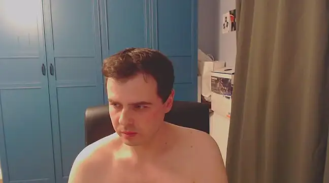 CuteMan33 online show from 12-22-24, 10:04