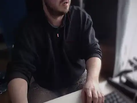 CuteMan33 online show from 02-20-26, 02:30