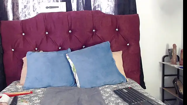 Astrid Mller online show from 07-08-26, 02:29