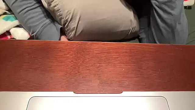 wesandemma online show from 12-20-24, 01:47