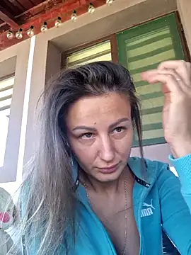 Snapshot of AudreyJoy chatting on 09-24-25, 07:59 AudreyJoy online show from 09-24-25, 07:59