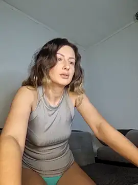 Snapshot of AudreyJoy chatting on 03-10-25, 09:40 AudreyJoy online show from 03-10-25, 09:40