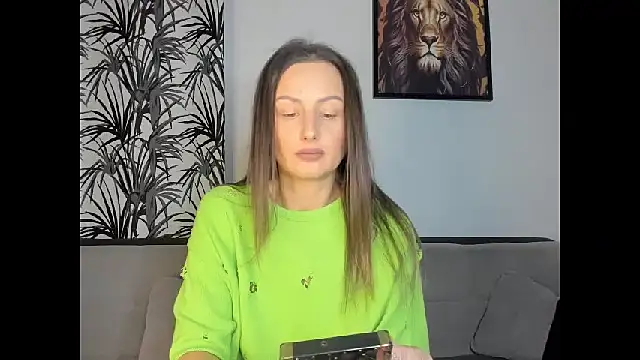 AudreyJoy online show from 10-31-25, 06:48