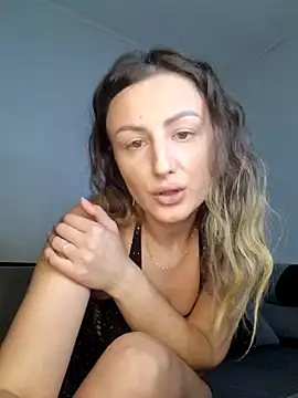 Snapshot of AudreyJoy chatting on 03-14-25, 08:17 AudreyJoy online show from 03-14-25, 08:17