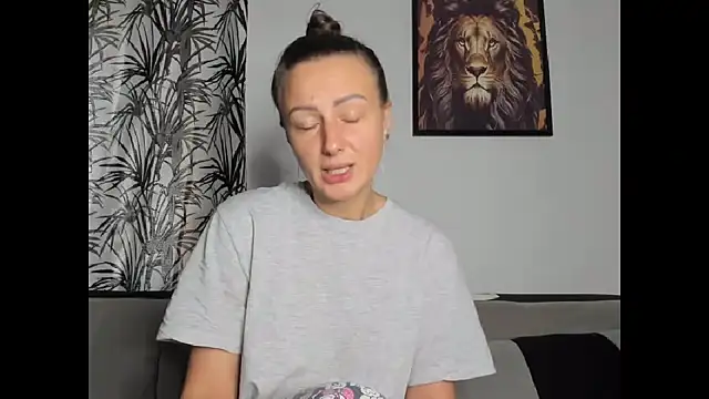 AudreyJoy online show from 04-28-26, 05:01