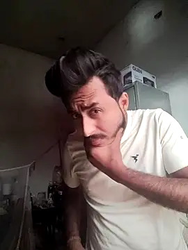 Snapshot of Rainted_Boyfriend_00x chatting on 01-02-25, 07:01 Rainted Boyfriend 00x online show from 01-02-25, 07:01