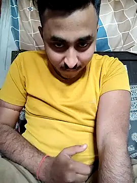 Snapshot of Rainted_Boyfriend_00x chatting on 03-11-25, 04:30 Rainted Boyfriend 00x online show from 03-11-25, 04:30