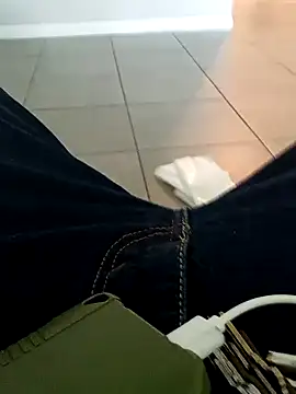 Analgapingspecialist71269 online show from 01-13-26, 06:28