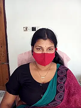 Hot-Angel  online show from 11-19-25, 06:02