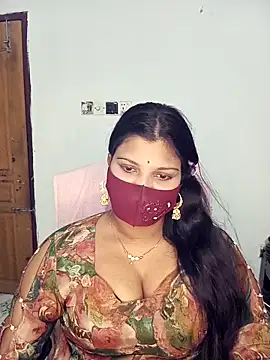 Hot-Angel  online show from 11-07-25, 03:49