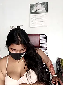 Snapshot of Hot-Angel_ chatting on 04-21-26, 01:42 Hot-Angel online show from 04-21-26, 01:42