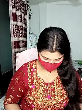 Hot-Angel  online show from 01-11-26, 04:47