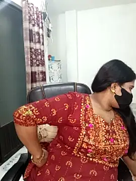 Hot-Angel  online show from 01-05-26, 05:27