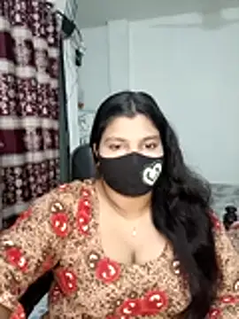 Hot-Angel  online show from 01-18-26, 04:43